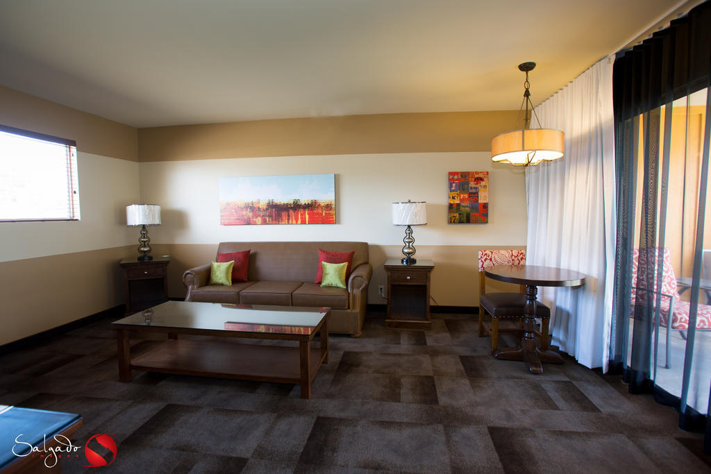 Carlton Oaks Lodge, Ascend Hotel Collection Santee Exterior foto